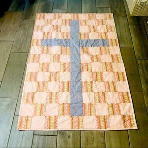handmade blue cross pattern religous baby quilts 47x55 new